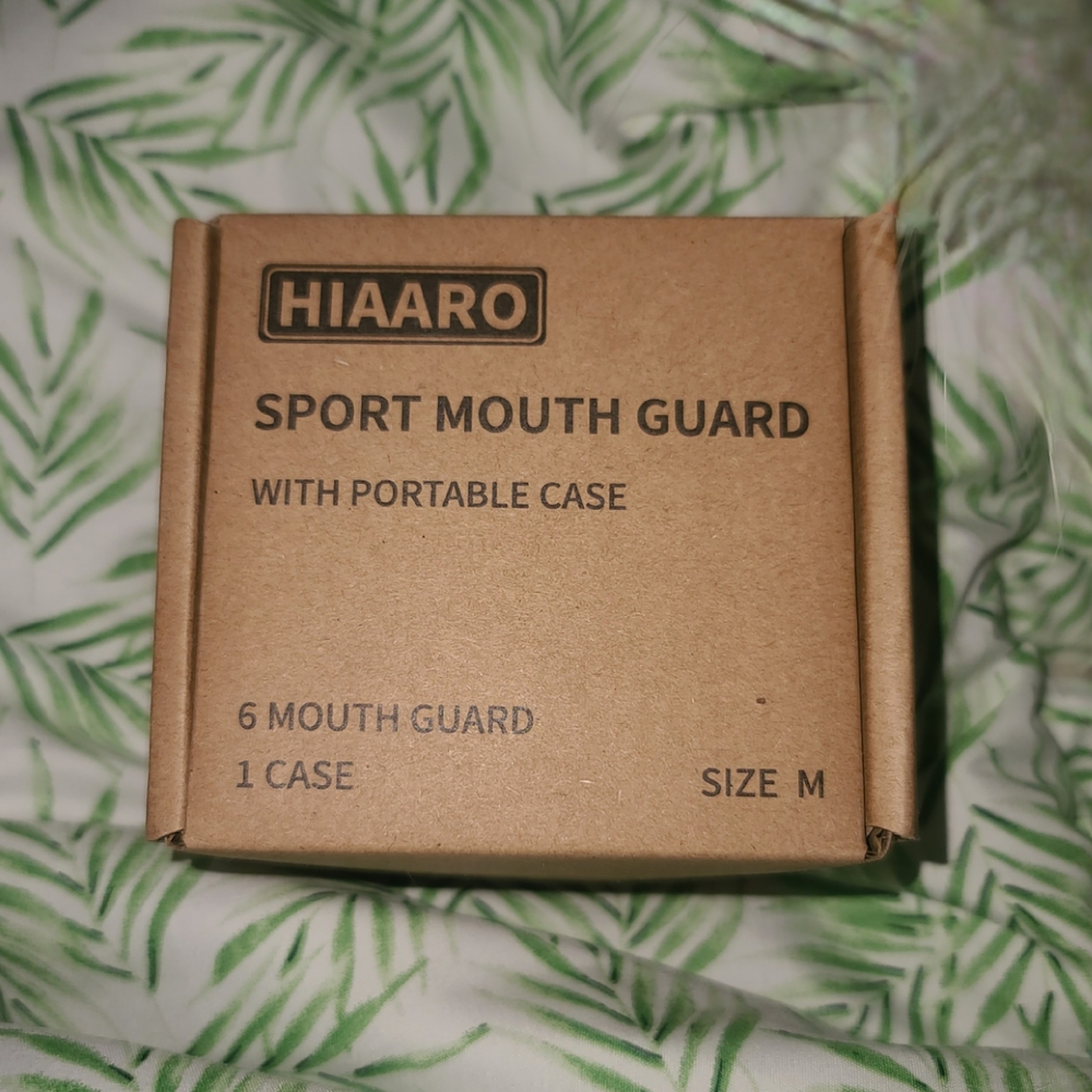 HIAARO Sport Mouth Guard with Case